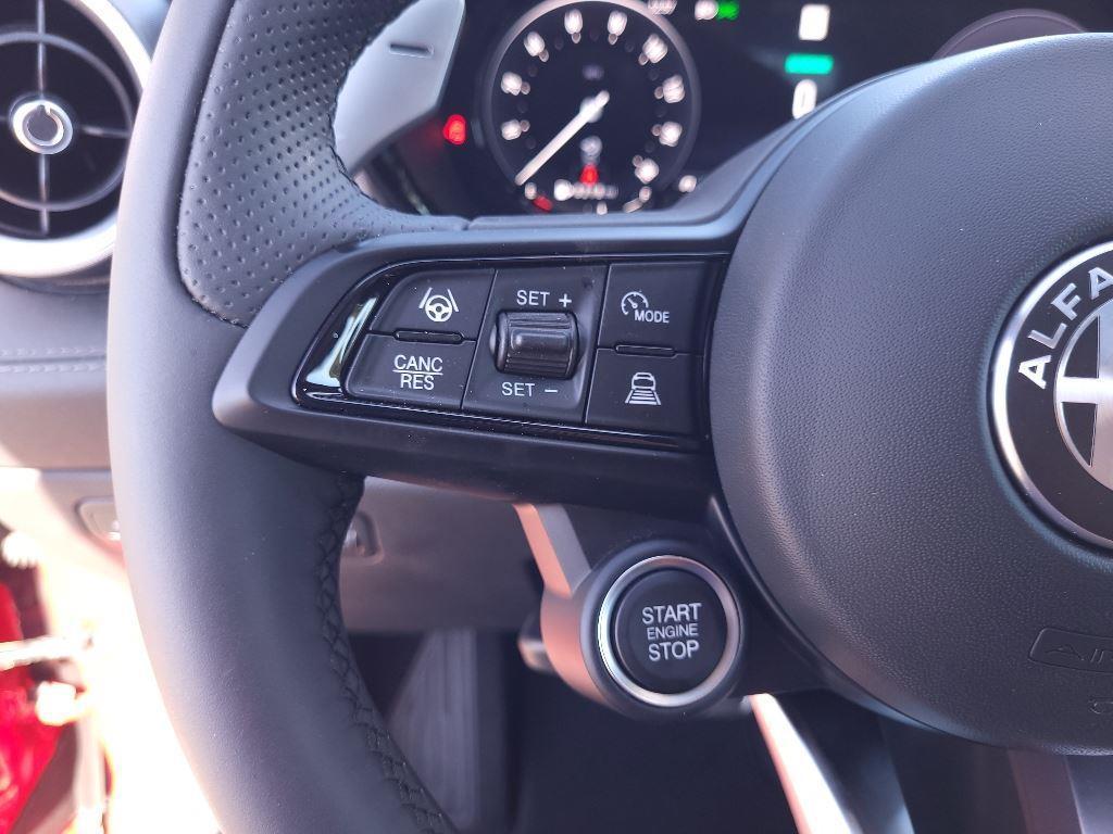 new 2024 Alfa Romeo Tonale car, priced at $39,540