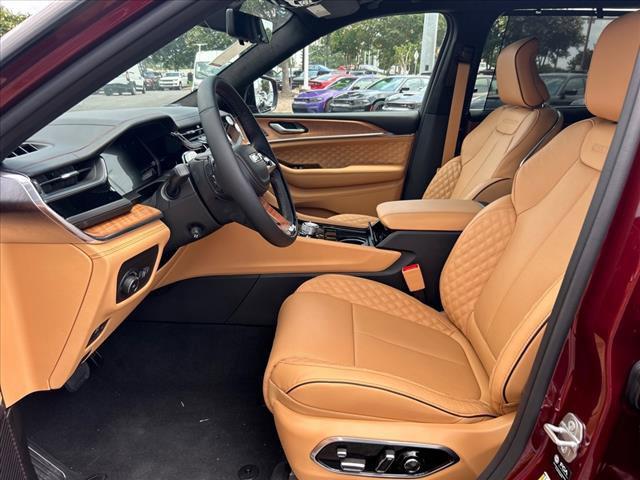 new 2024 Jeep Grand Cherokee L car, priced at $74,605