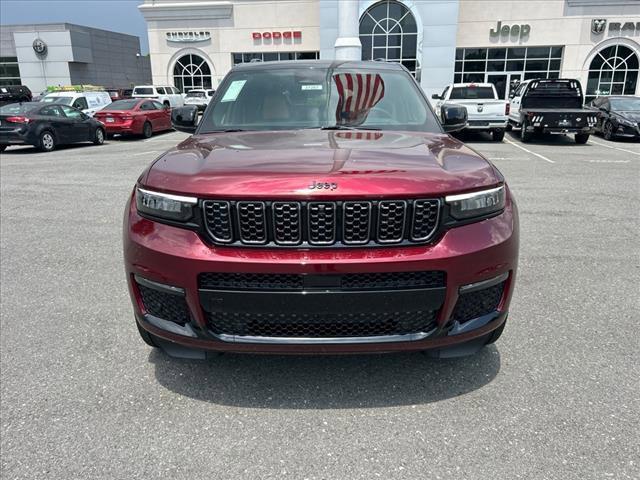 new 2024 Jeep Grand Cherokee L car, priced at $74,605