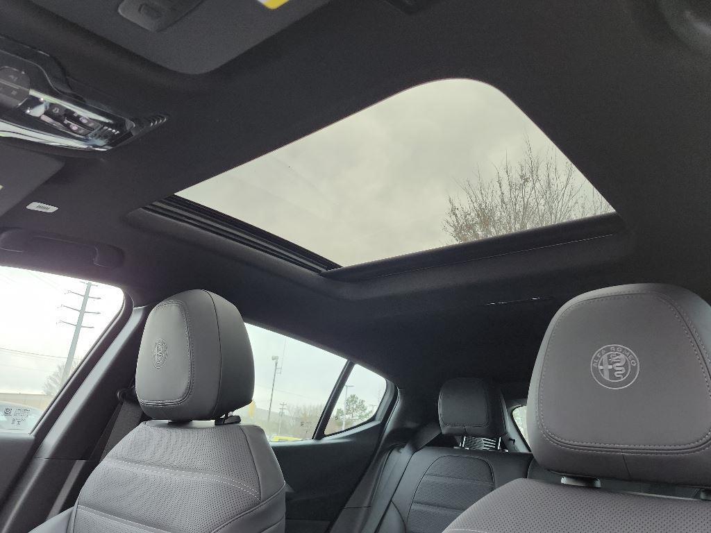 new 2024 Alfa Romeo Tonale car, priced at $39,935