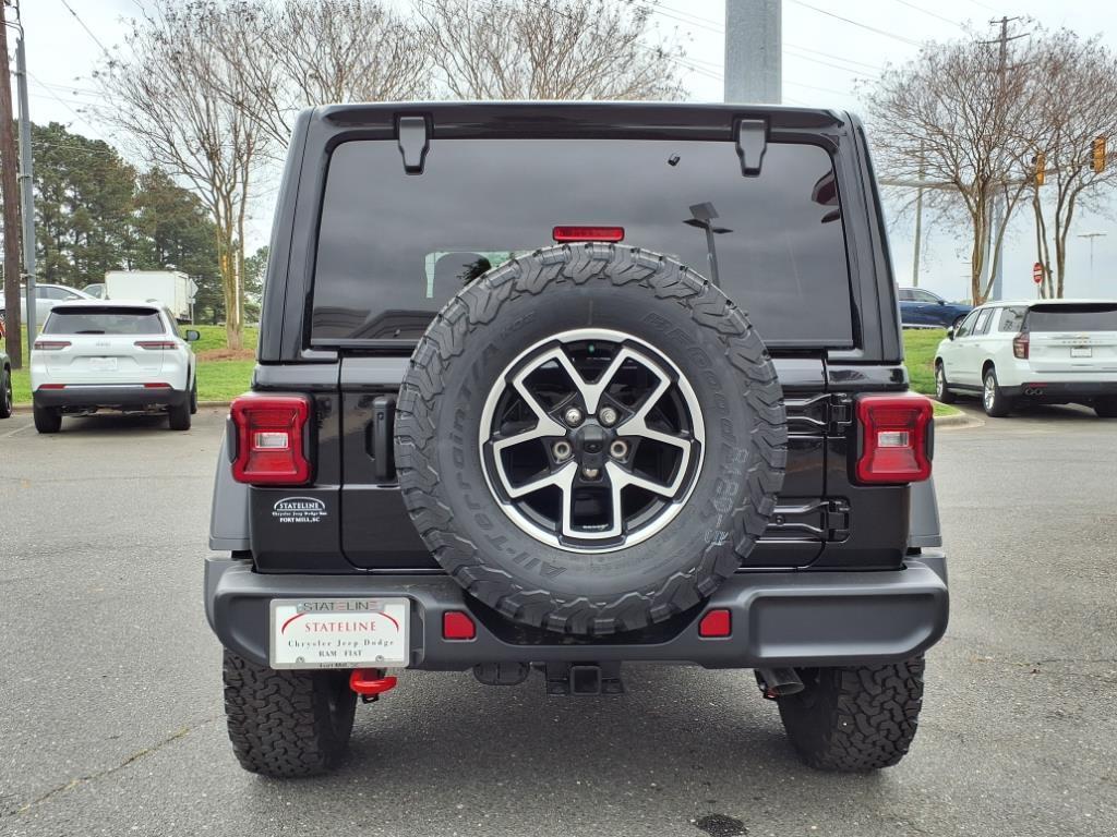 new 2025 Jeep Wrangler car, priced at $60,290
