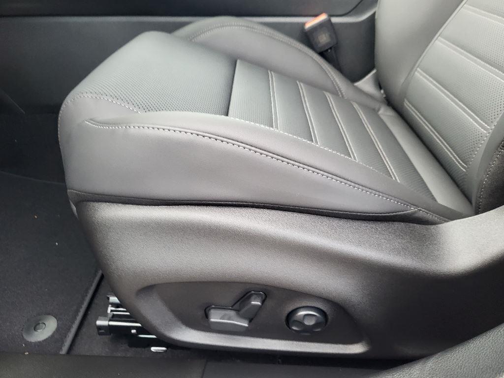 new 2024 Alfa Romeo Tonale car, priced at $39,945