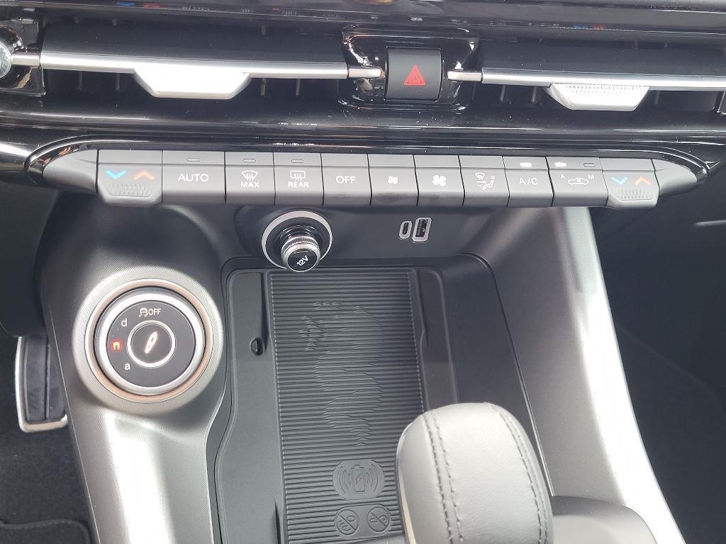 new 2024 Alfa Romeo Tonale car, priced at $39,945