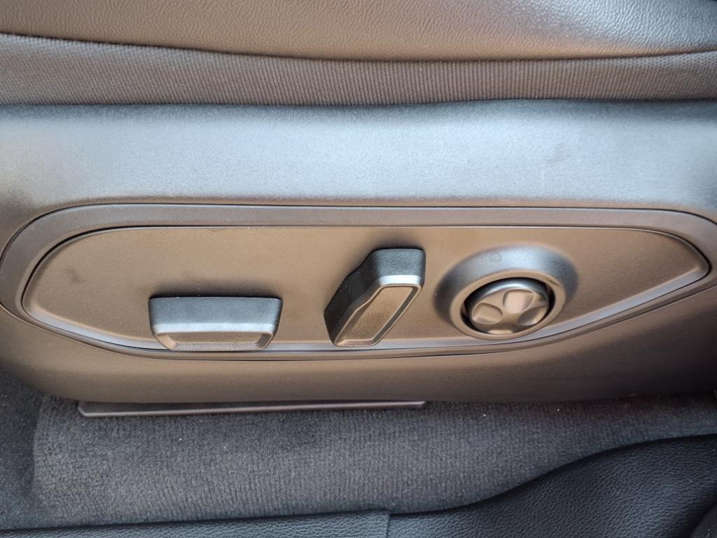 new 2025 Jeep Grand Cherokee L car, priced at $50,585