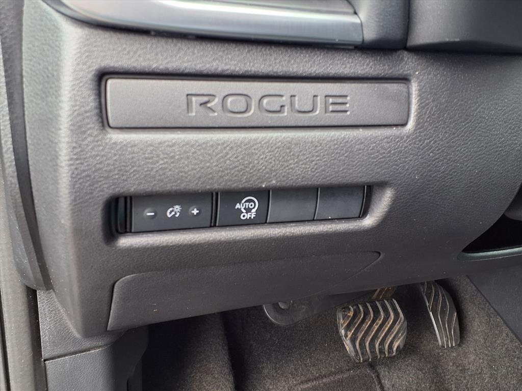used 2024 Nissan Rogue car, priced at $20,888