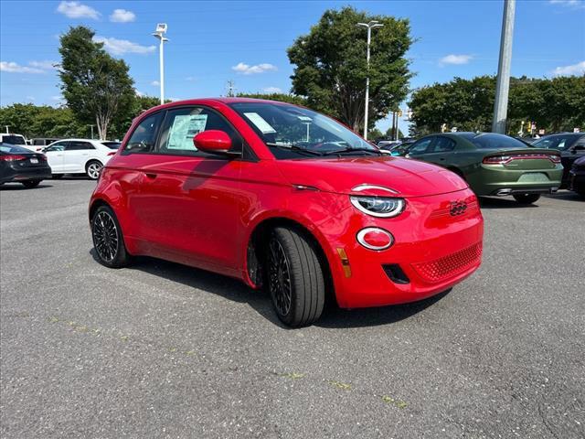 new 2024 FIAT 500e car, priced at $33,413