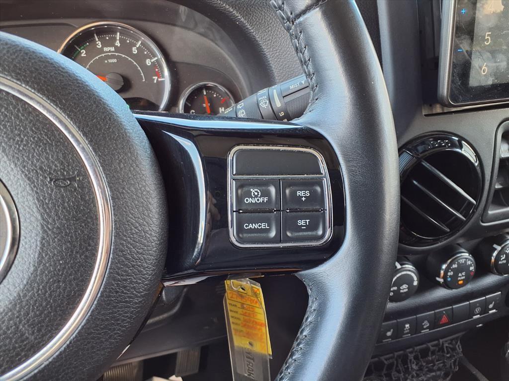 used 2015 Jeep Wrangler Unlimited car, priced at $19,999