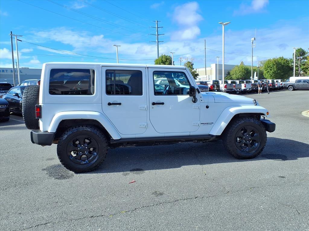 used 2015 Jeep Wrangler Unlimited car, priced at $19,999