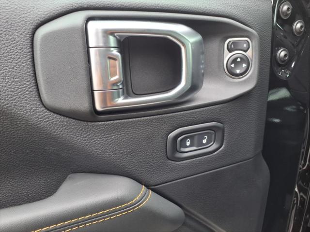 new 2025 Jeep Wrangler car, priced at $58,657