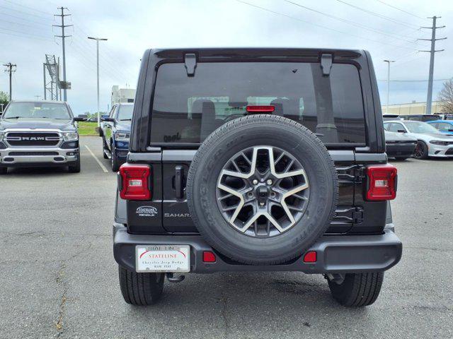 new 2025 Jeep Wrangler car, priced at $61,488