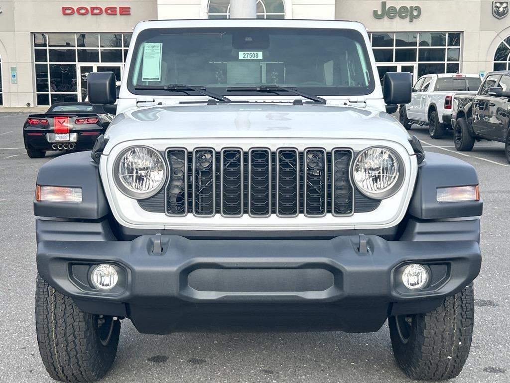 new 2025 Jeep Wrangler car, priced at $50,184