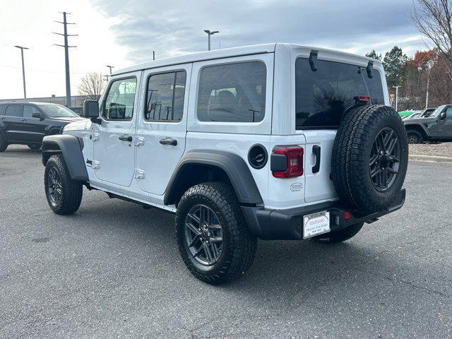 new 2025 Jeep Wrangler car, priced at $48,184