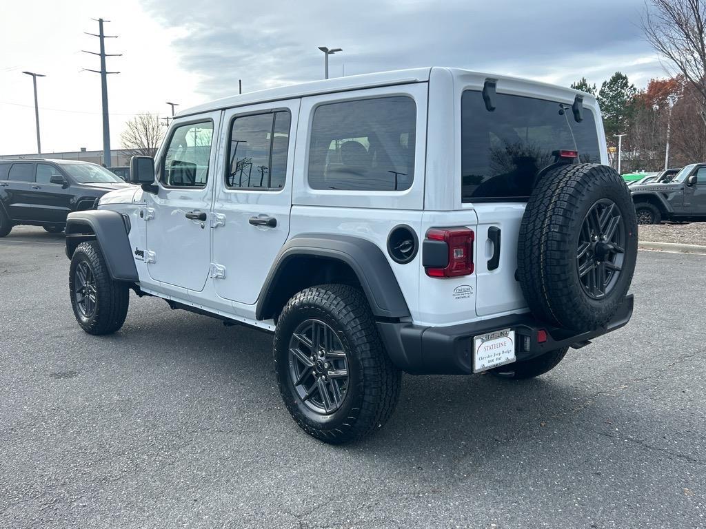 new 2025 Jeep Wrangler car, priced at $50,184