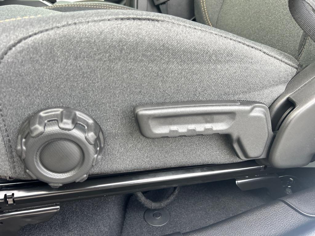 new 2025 Jeep Wrangler car, priced at $50,184
