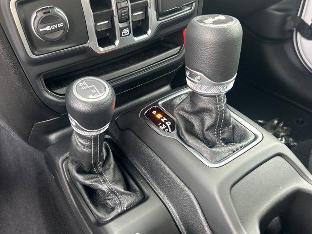 new 2025 Jeep Wrangler car, priced at $48,184