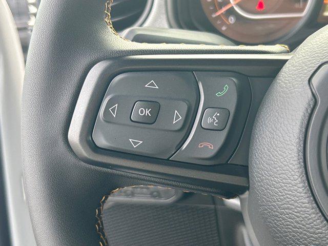 new 2025 Jeep Wrangler car, priced at $48,184