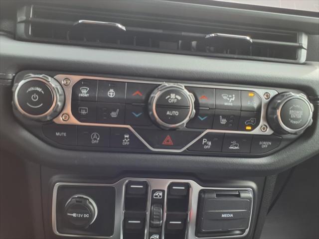 new 2025 Jeep Wrangler car, priced at $58,987