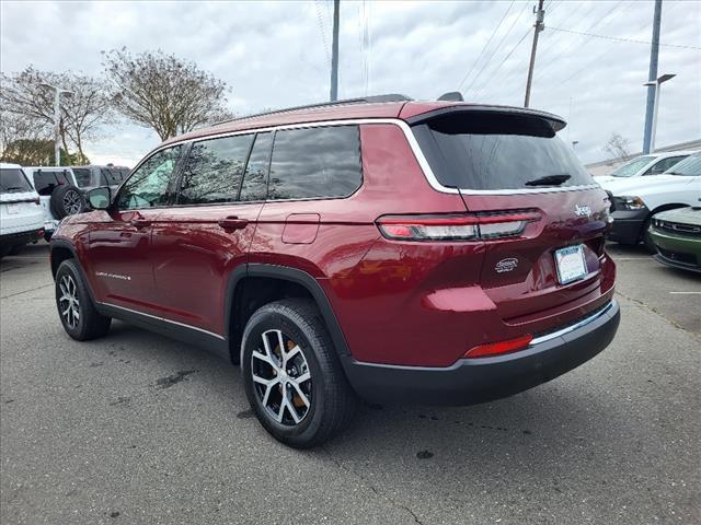 new 2024 Jeep Grand Cherokee L car, priced at $47,277