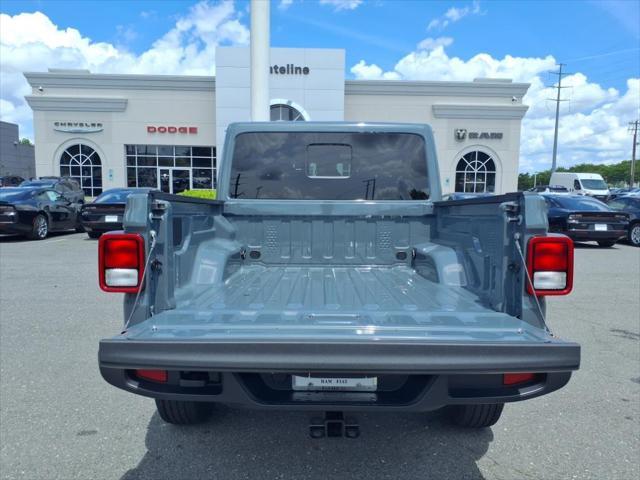 new 2025 Jeep Gladiator car, priced at $49,898
