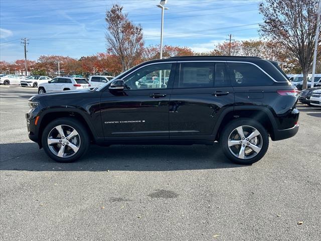 new 2025 Jeep Grand Cherokee car, priced at $50,646