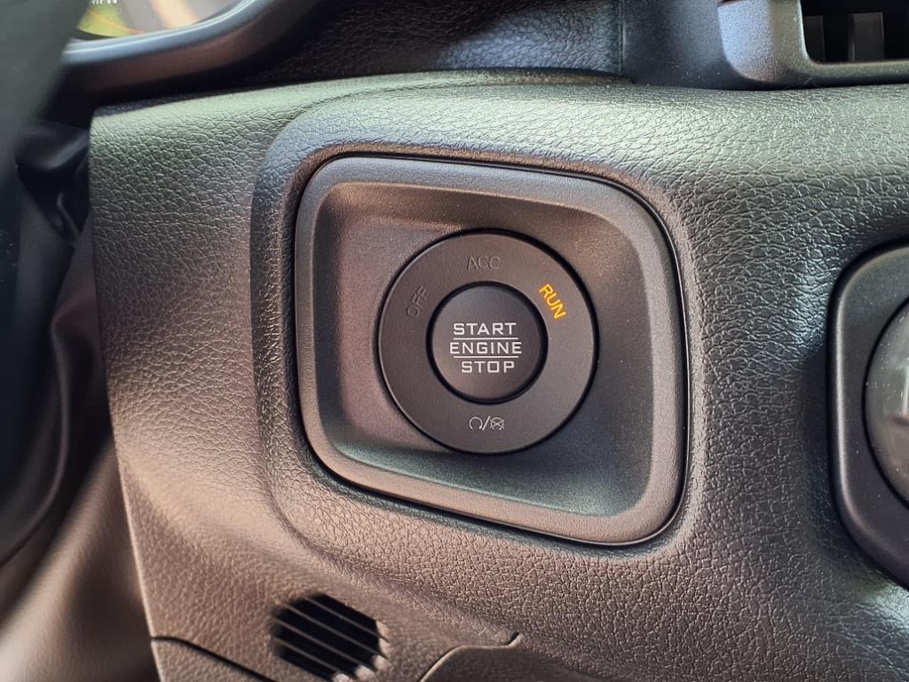 new 2025 Jeep Wrangler car, priced at $44,821