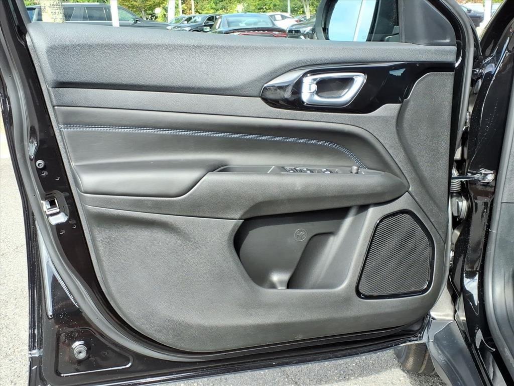 new 2026 Jeep Compass car, priced at $32,410