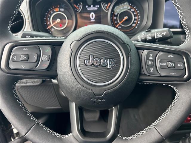 new 2025 Jeep Wrangler car, priced at $42,731