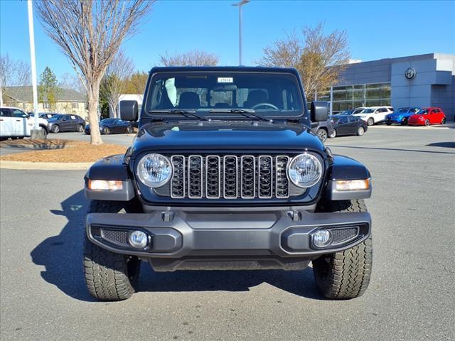 new 2025 Jeep Gladiator car, priced at $43,348