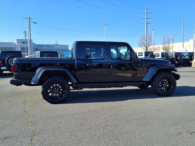 new 2025 Jeep Gladiator car, priced at $43,348