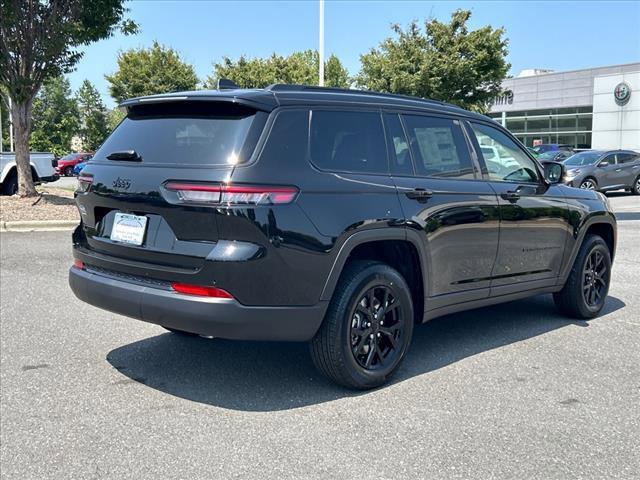 new 2024 Jeep Grand Cherokee L car, priced at $47,054