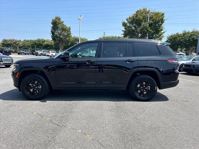 new 2024 Jeep Grand Cherokee L car, priced at $47,054