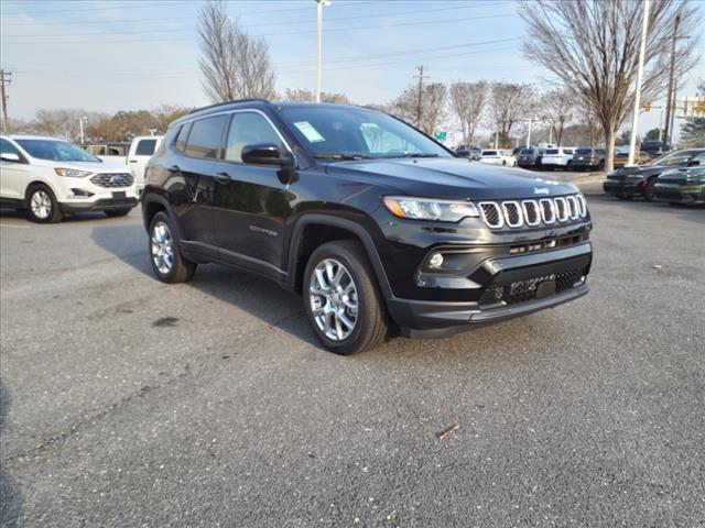 new 2024 Jeep Compass car, priced at $37,367