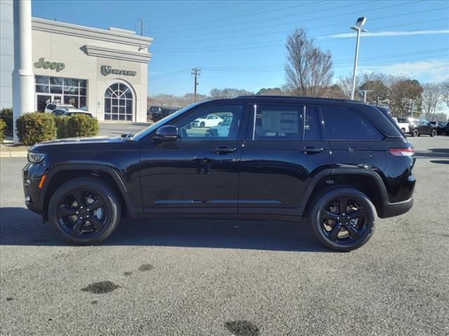 new 2025 Jeep Grand Cherokee car, priced at $47,934