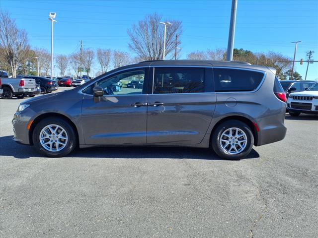 used 2022 Chrysler Pacifica car, priced at $19,998