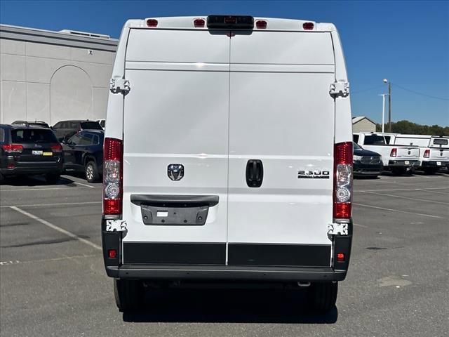 new 2025 Ram ProMaster 2500 car, priced at $50,561