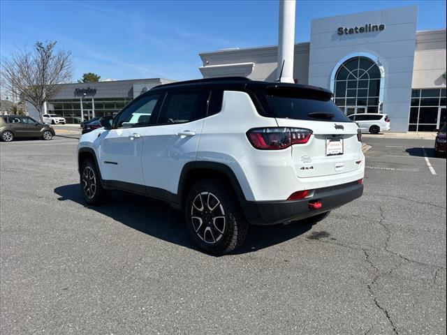 new 2024 Jeep Compass car, priced at $32,674