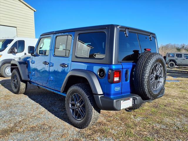 new 2025 Jeep Wrangler car, priced at $45,112