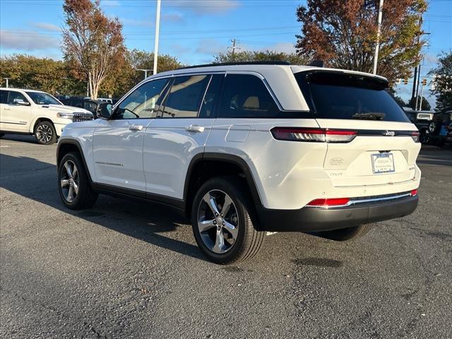 new 2025 Jeep Grand Cherokee car, priced at $48,650