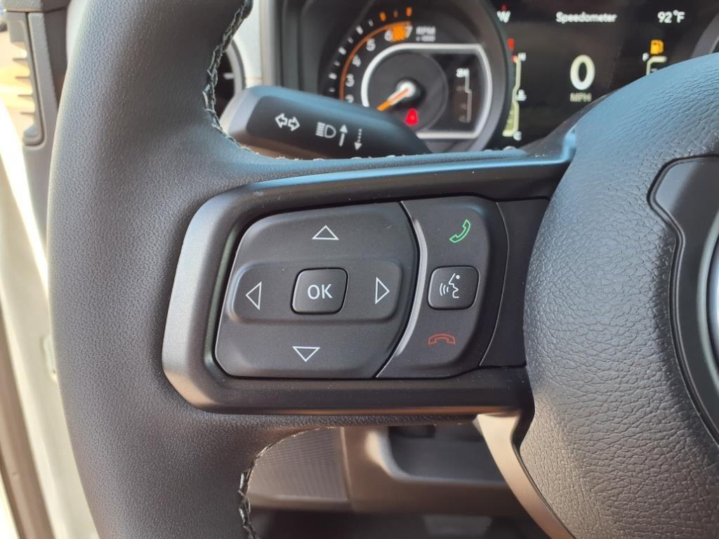 new 2025 Jeep Wrangler car, priced at $44,776