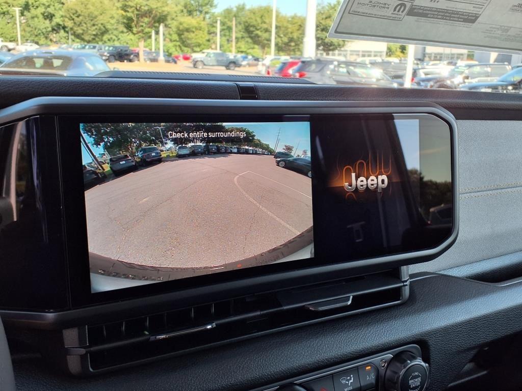 new 2025 Jeep Wrangler car, priced at $44,776