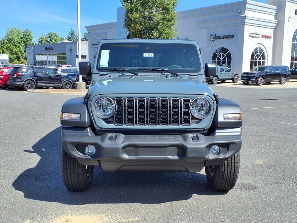 new 2025 Jeep Wrangler car, priced at $44,776