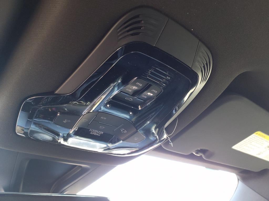 new 2024 Alfa Romeo Tonale car, priced at $38,235