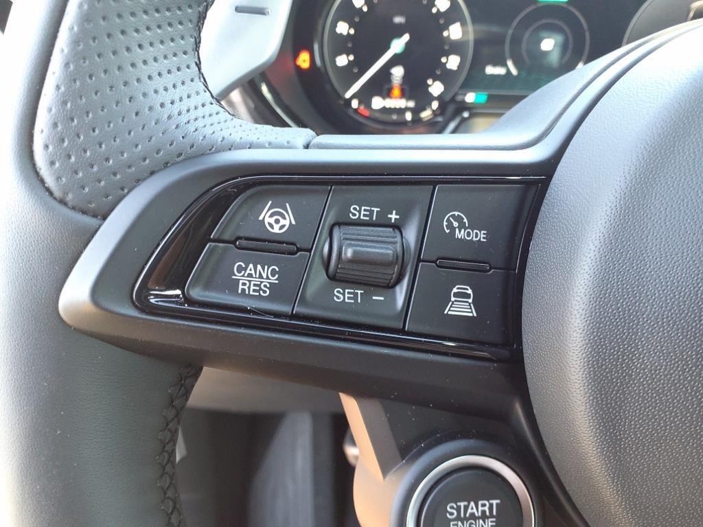 new 2024 Alfa Romeo Tonale car, priced at $38,235