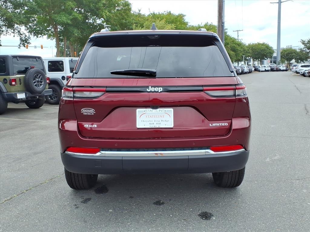 new 2025 Jeep Grand Cherokee car, priced at $43,538