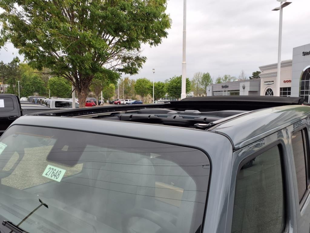 new 2025 Jeep Wrangler car, priced at $50,151