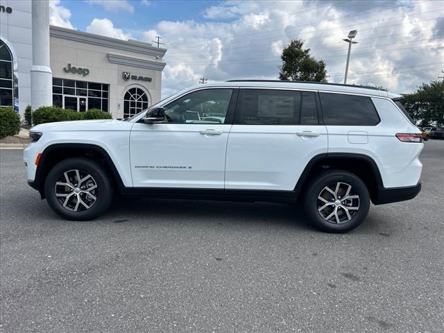 new 2025 Jeep Grand Cherokee L car, priced at $48,570