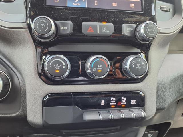 new 2025 Ram 1500 car, priced at $47,589
