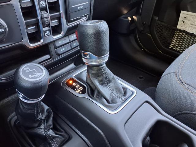 new 2025 Jeep Wrangler car, priced at $46,111