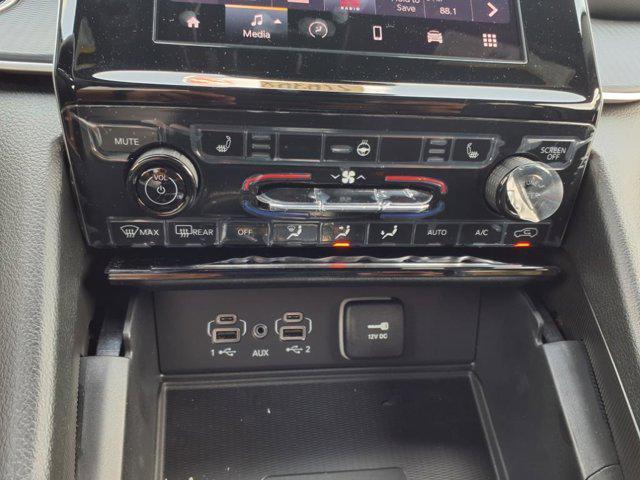 new 2025 Jeep Grand Cherokee car, priced at $42,427