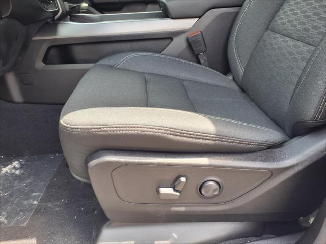 new 2025 Ram 1500 car, priced at $46,993